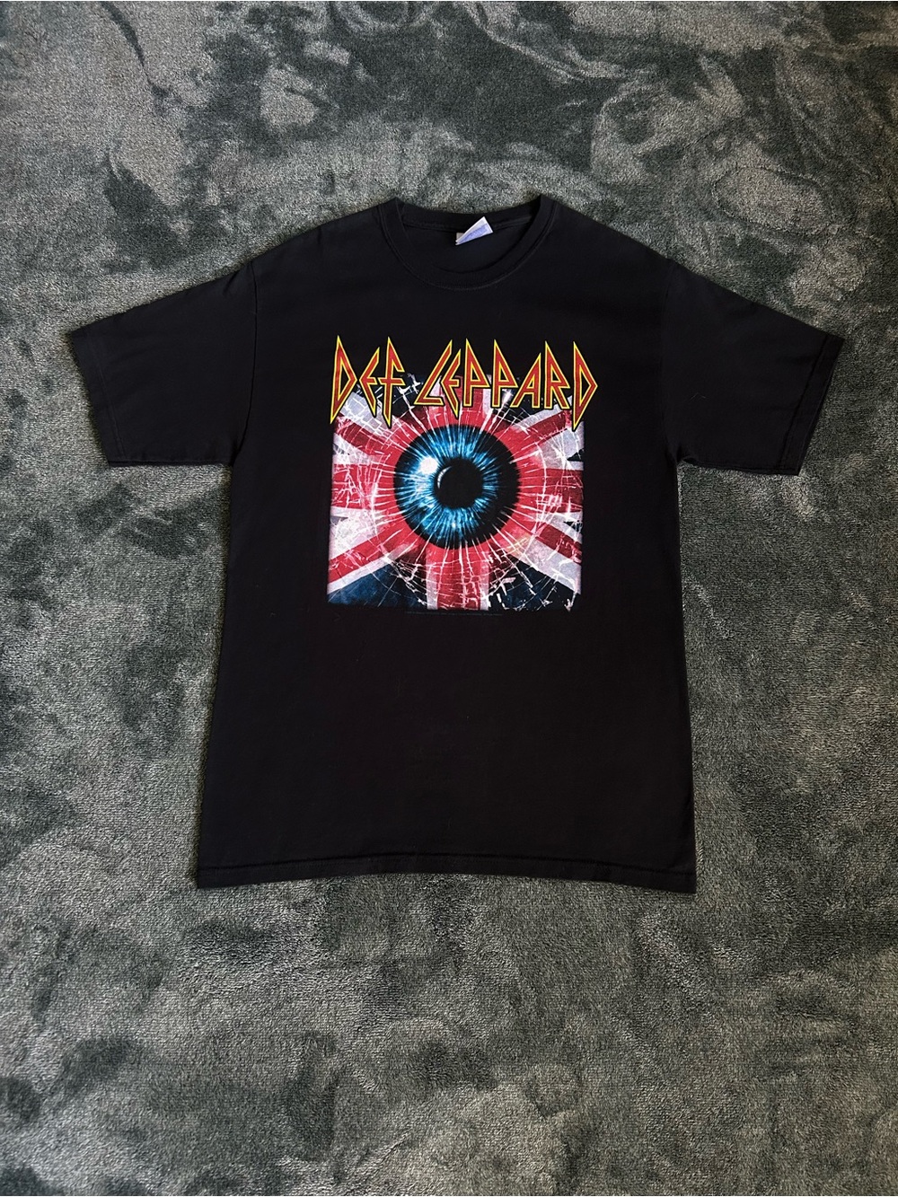 🎸 Def Leppard Graphic Band Tee 🎸